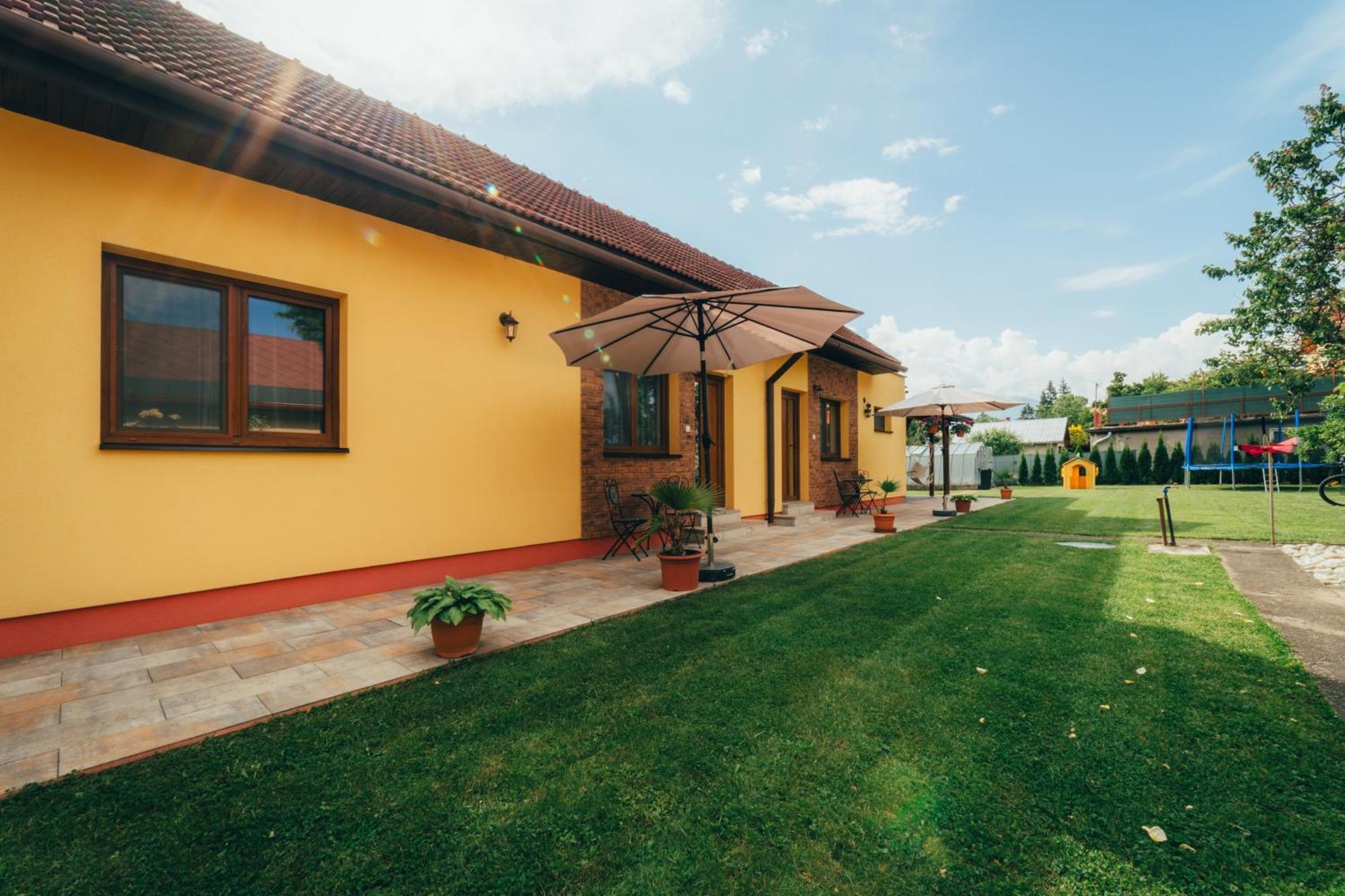 Liptovský Mikuláš Apartmany Friends Liptov מראה חיצוני תמונה